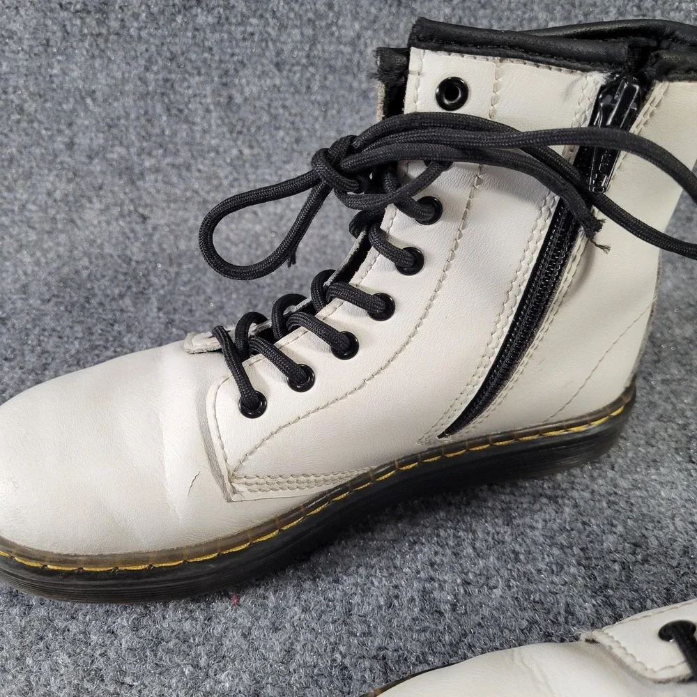 Dr. Martens Zavala J Boots Unisex Kids Size‎ 3 White Leather Combat Zip Ankle